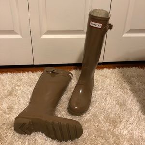 Brown Tall Hunter Rain Boots